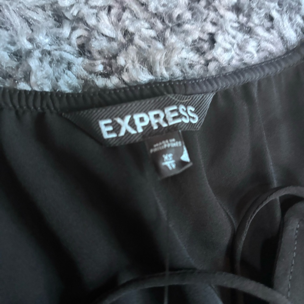 ❄️DONATING SOON! NWT Express black dress Sz XS - Picture 9 of 10